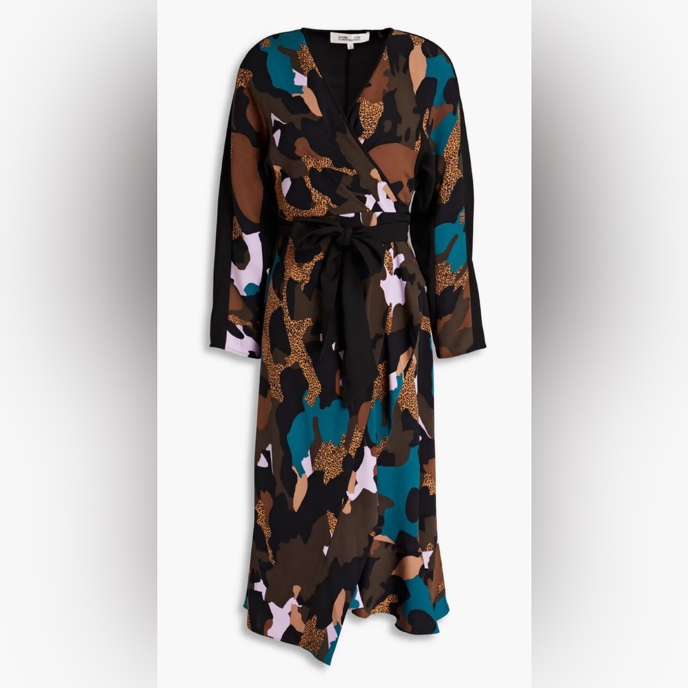 Diane von Furstenberg ruffle trim crepe wrap dress midi. New with tags. Size 2